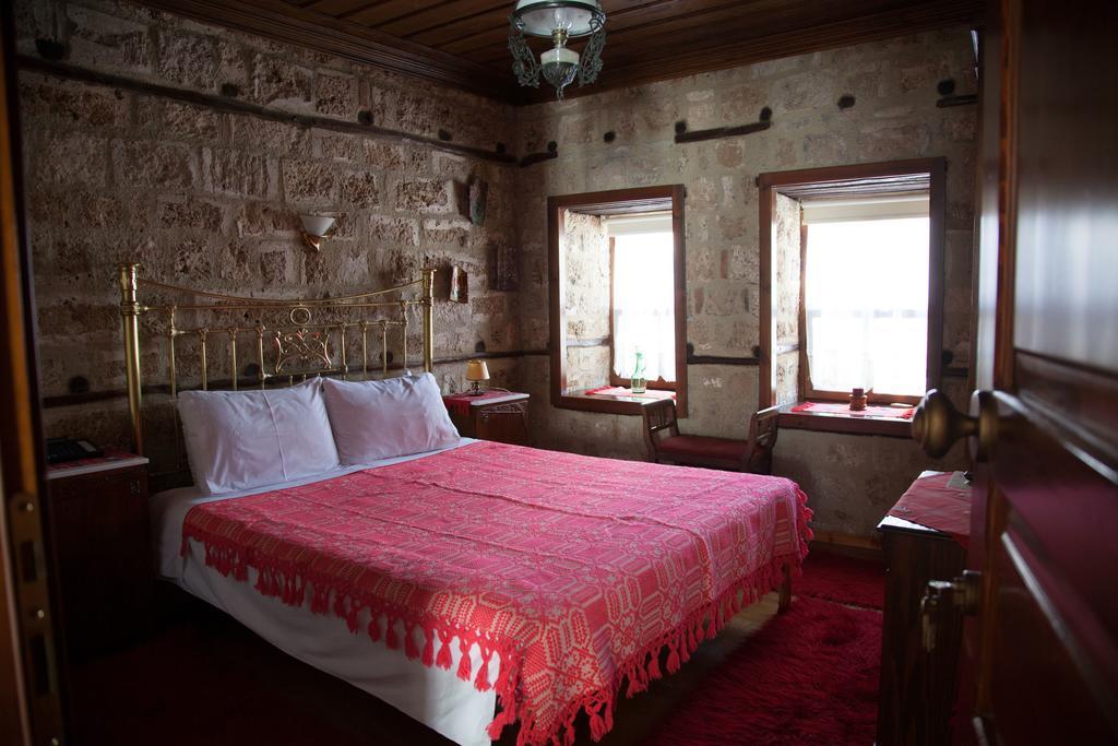 Hagiati Guesthouse Edessa Room photo